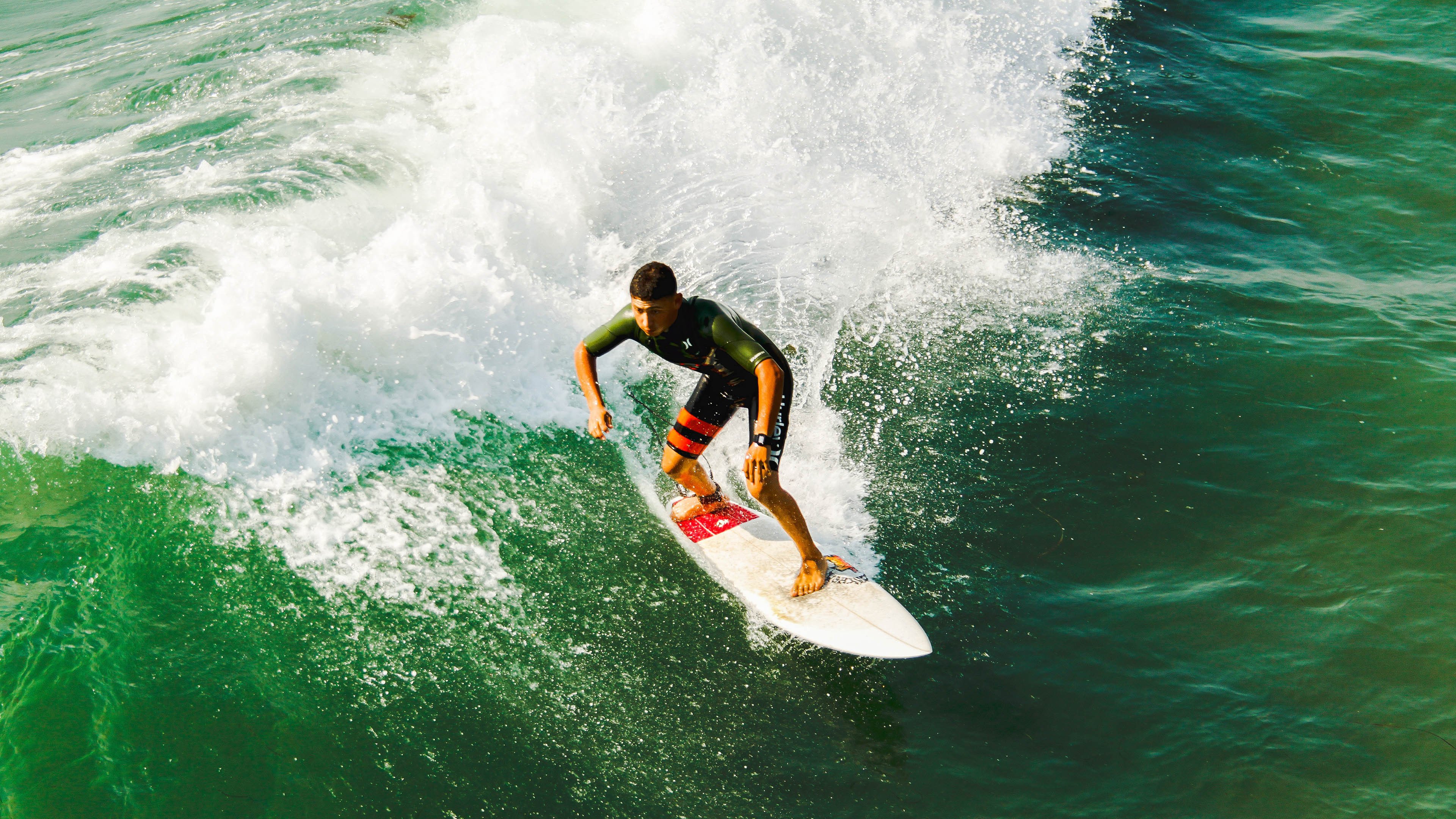 开云体育登录-当意大利链式防守遇见波斯铁骑，从意甲焦点战到西班牙的技术碾压，现代足球战术的胜利密码